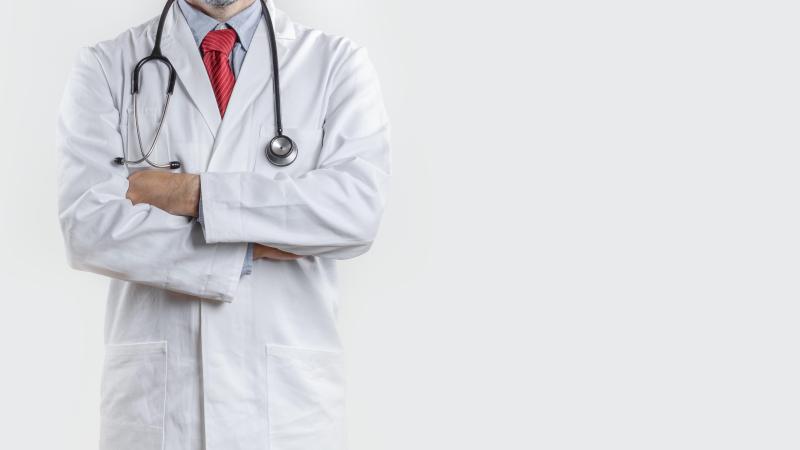 クリニック開業に向いている医師、不向きな医師とは