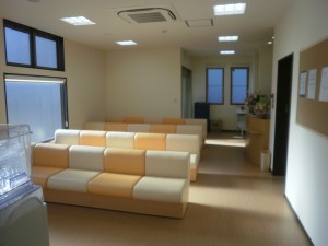 新狭山セントラルクリニック　待合