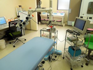 kunitomo-kenbikyou くにとも耳鼻咽喉科 耳手術用顕微鏡