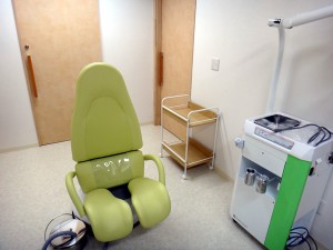 窪田レディースクリニック　内診室