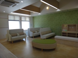 窪田レディースクリニック　待合室