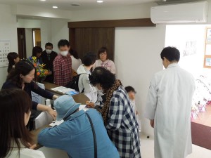 くわえ皮膚科内覧会の様子