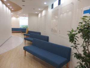 しろくま内科小児科クリニック内科待合