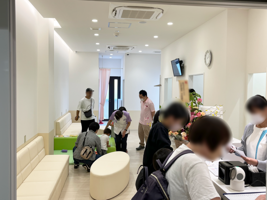 ちからいしこどもクリニック　内覧会